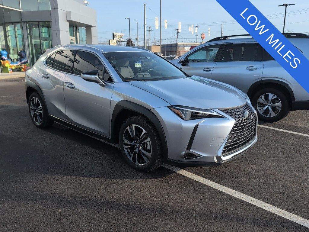 used 2025 Lexus UX 300h car, priced at $37,500