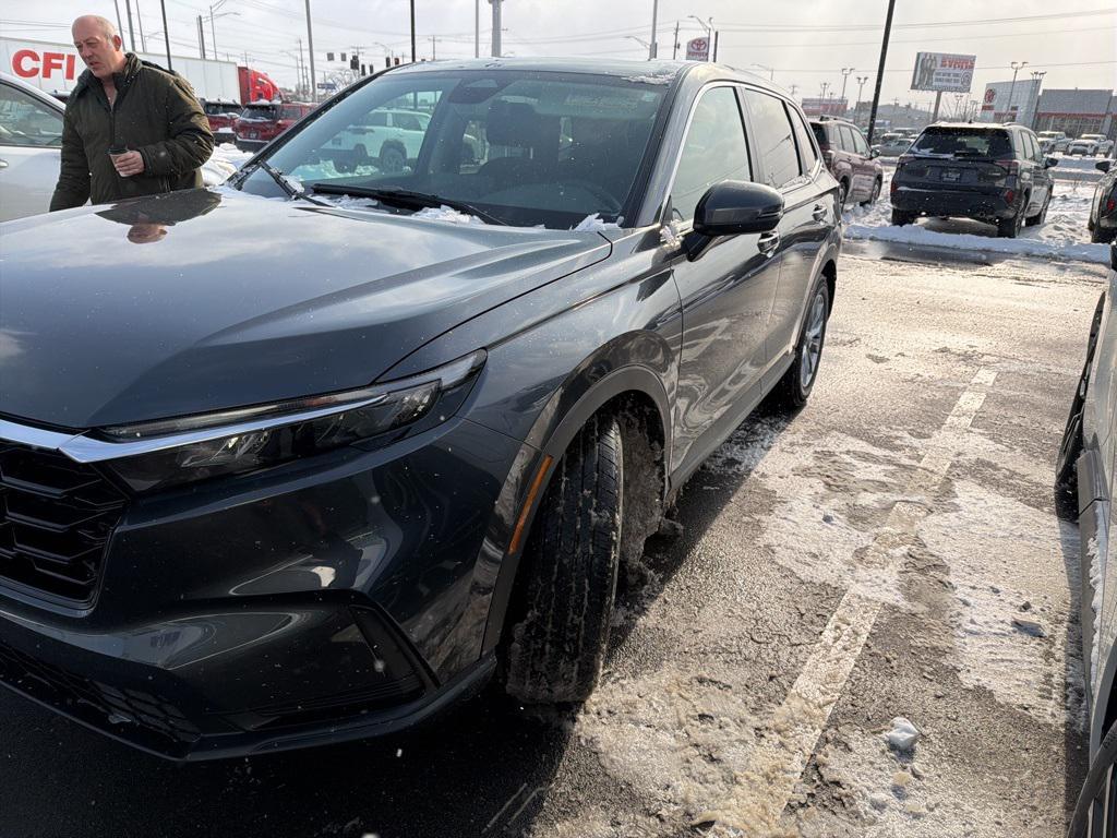 used 2025 Honda CR-V car, priced at $33,500