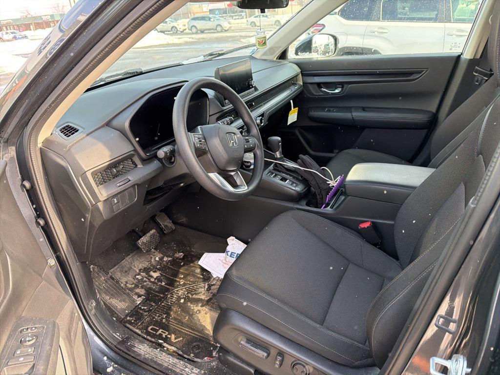 used 2025 Honda CR-V car, priced at $33,500