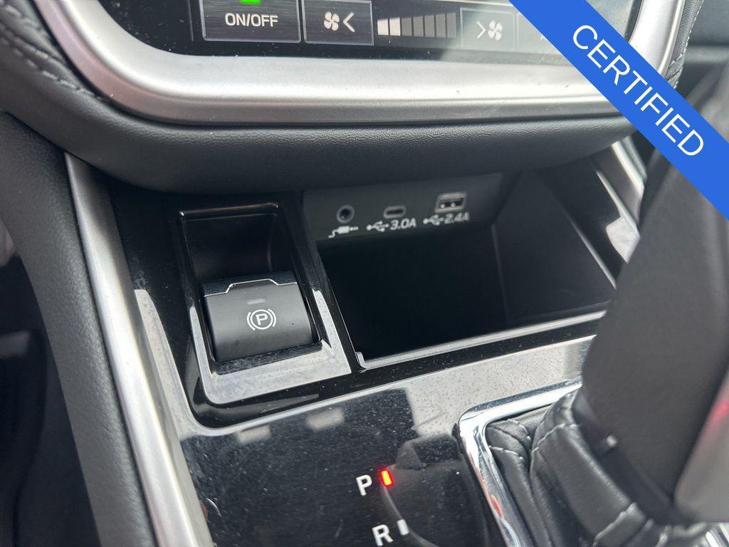 used 2025 Subaru Outback car, priced at $30,968