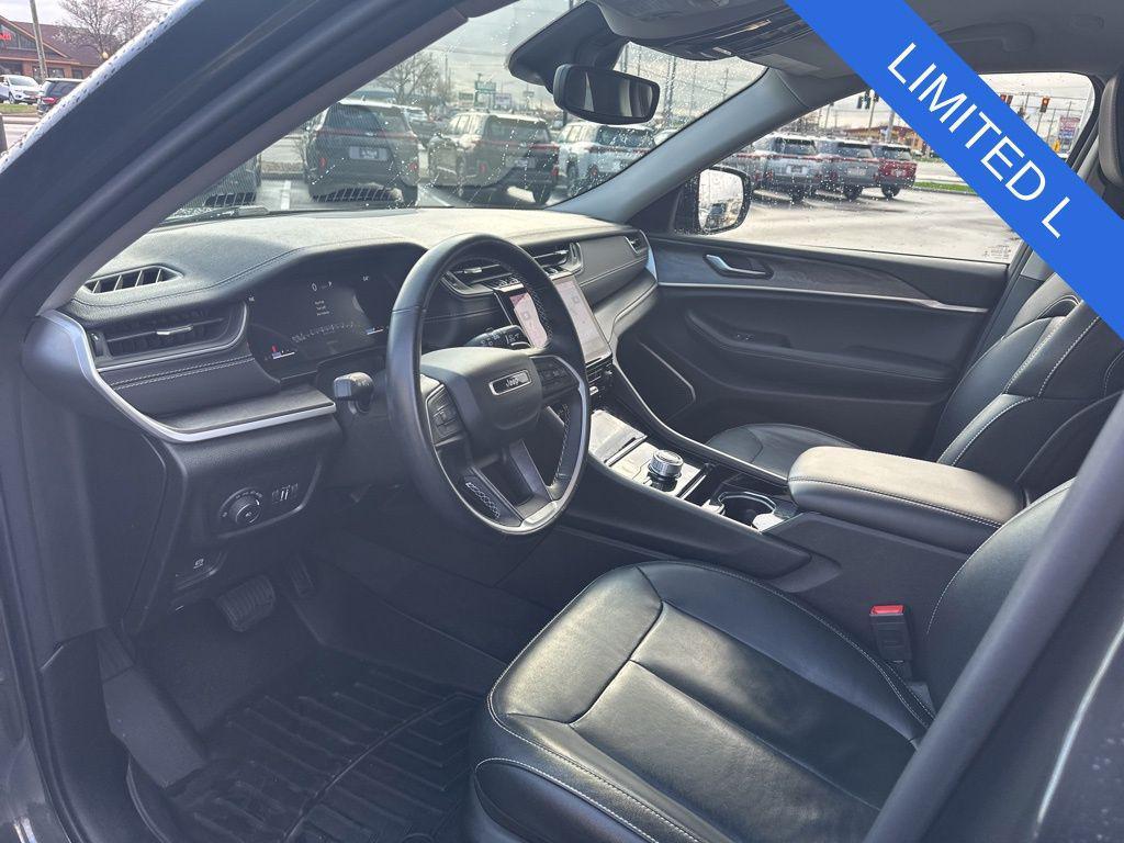 used 2022 Jeep Grand Cherokee L car, priced at $28,568