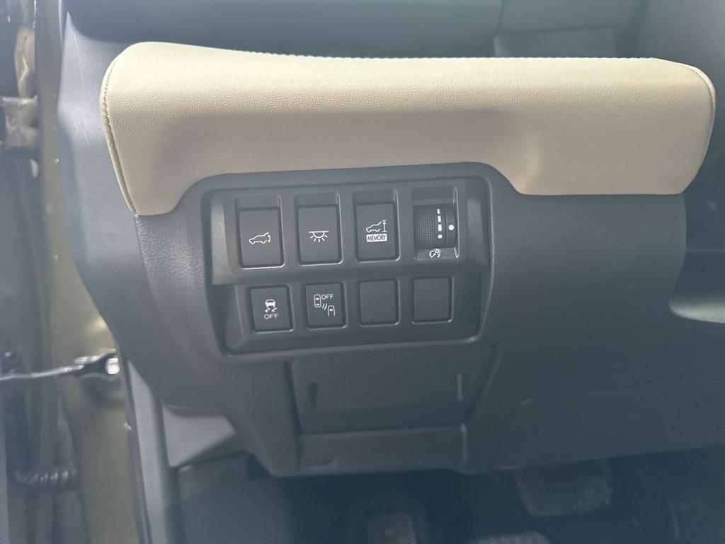 used 2022 Subaru Ascent car, priced at $27,800