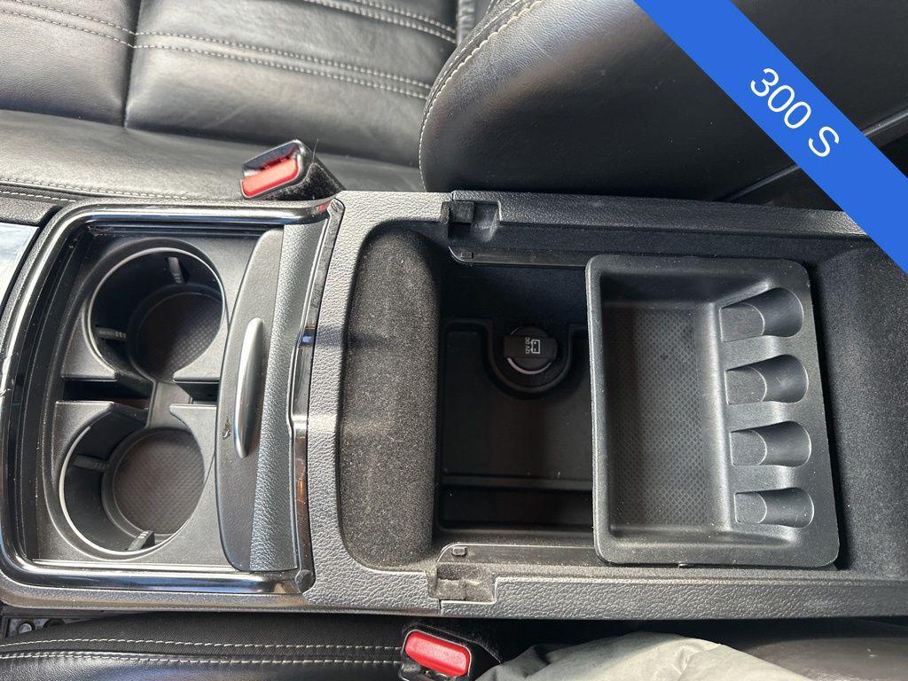 used 2021 Chrysler 300 car, priced at $18,900