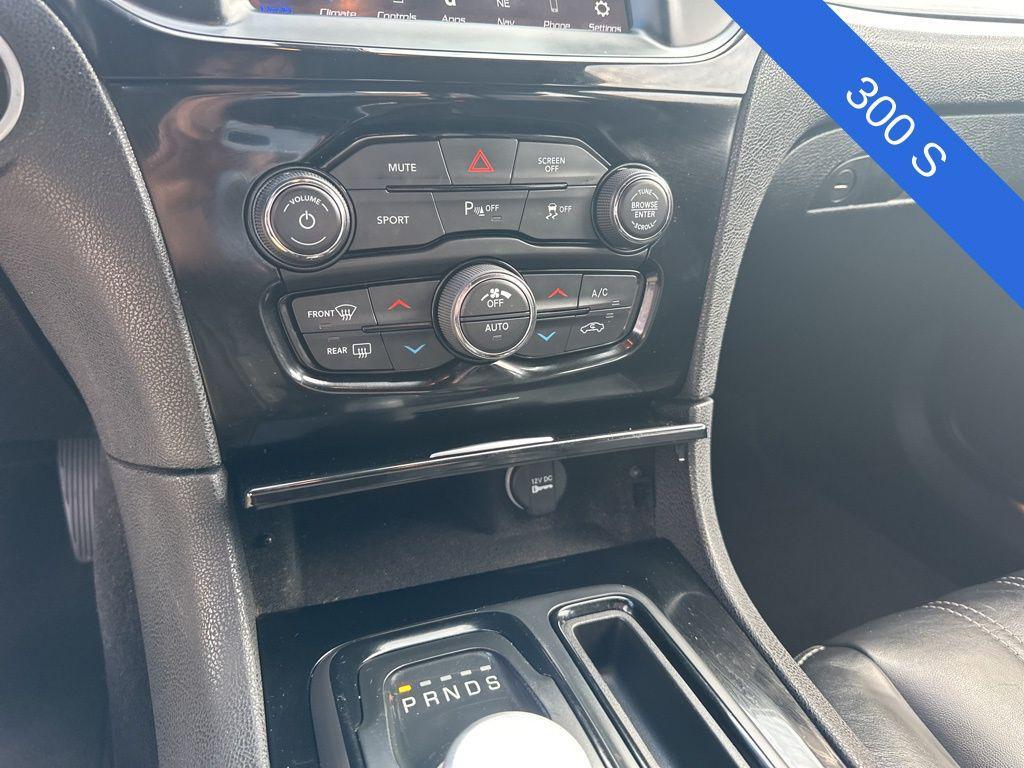 used 2021 Chrysler 300 car, priced at $18,900