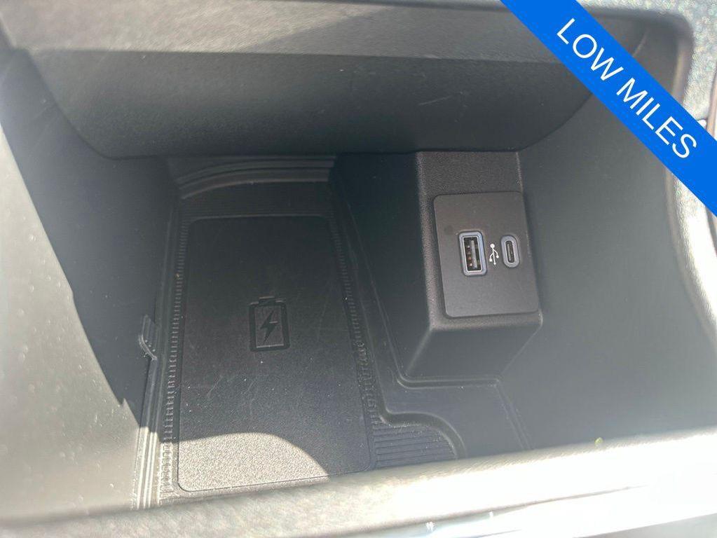 used 2022 Ford Edge car, priced at $27,768