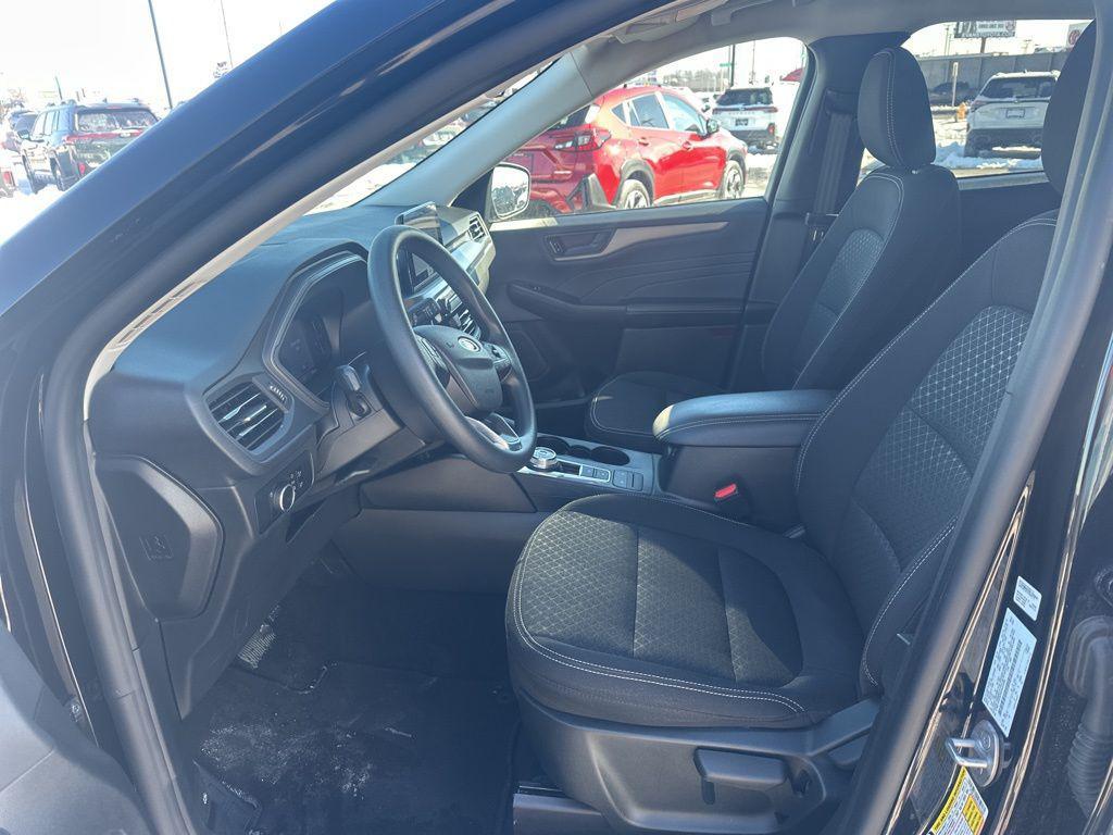 used 2025 Ford Escape car, priced at $21,100
