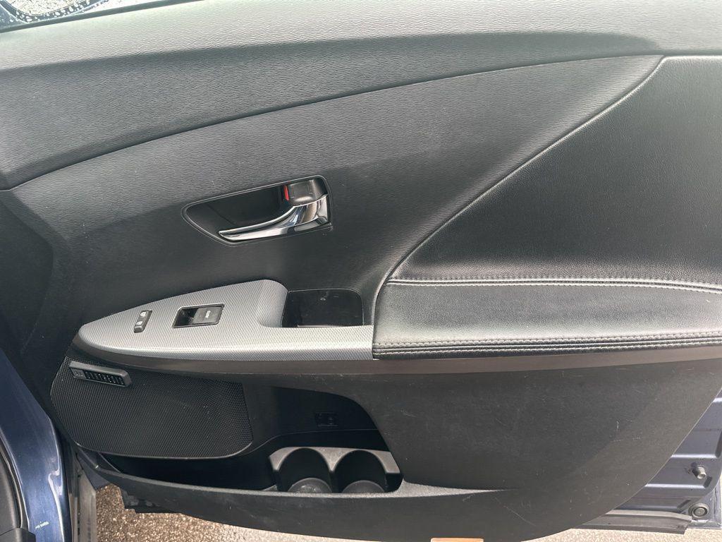 used 2015 Toyota Venza car, priced at $15,300