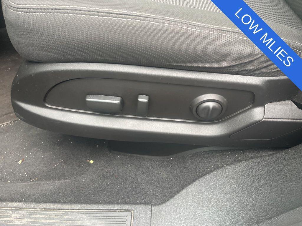 used 2017 Chevrolet Traverse car, priced at $12,600