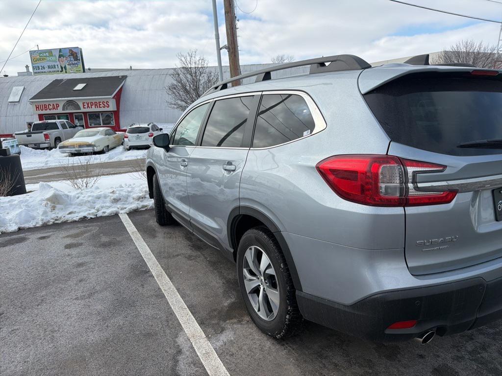 used 2025 Subaru Ascent car, priced at $36,000
