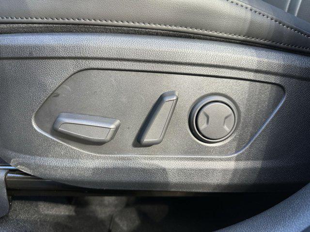 new 2026 Kia Sorento car, priced at $37,510