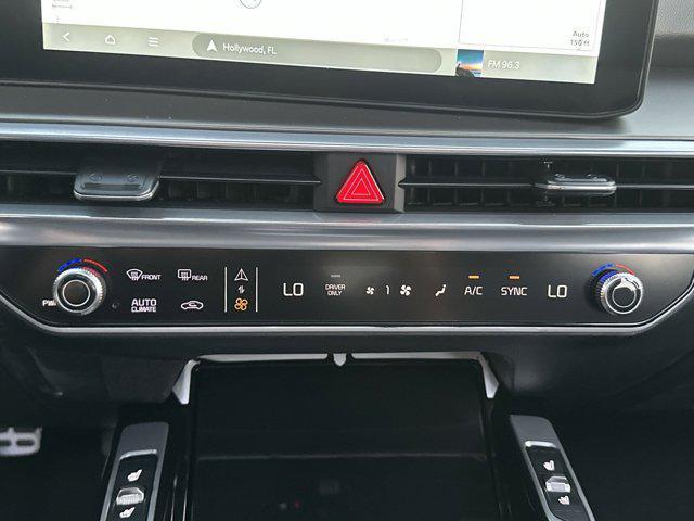 new 2026 Kia Sorento Hybrid car, priced at $49,971