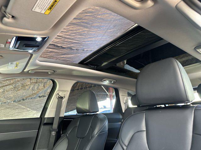 new 2026 Kia Sorento Hybrid car, priced at $42,743