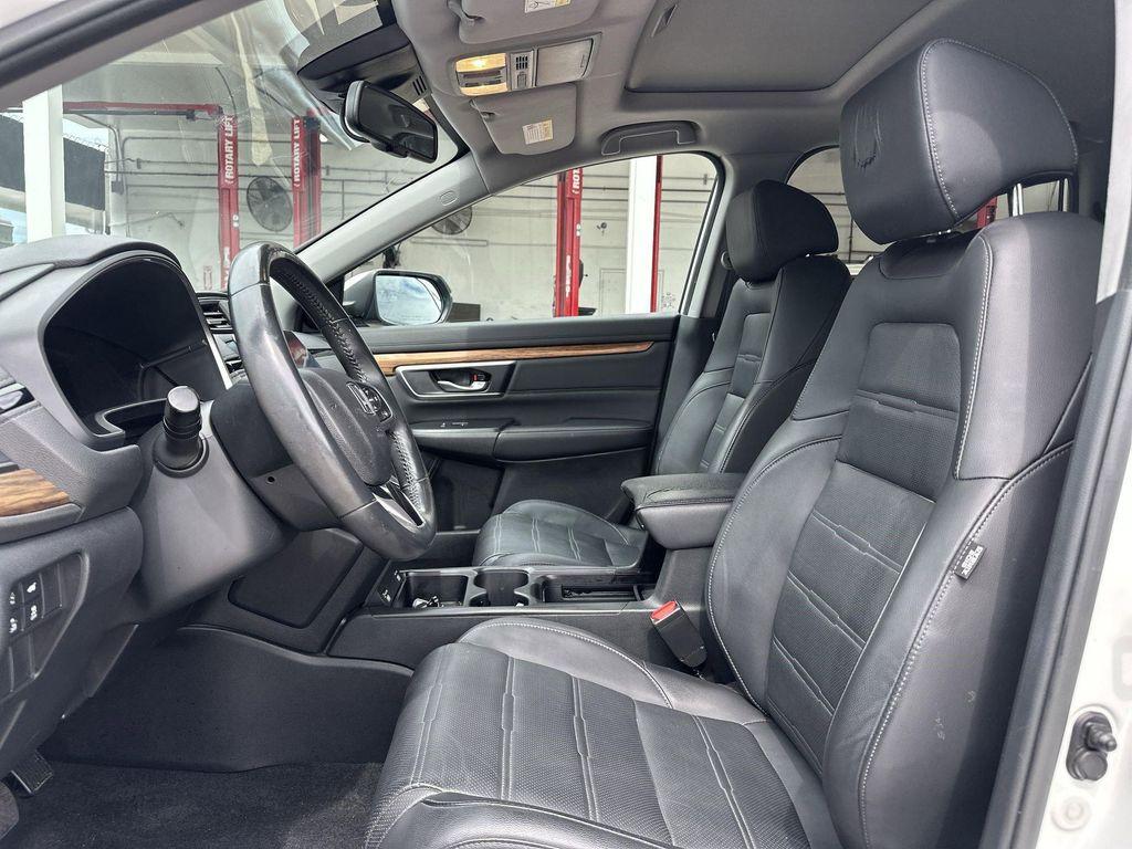 used 2020 Honda CR-V car, priced at $23,318