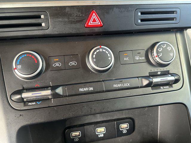 used 2023 Kia Carnival car, priced at $24,899