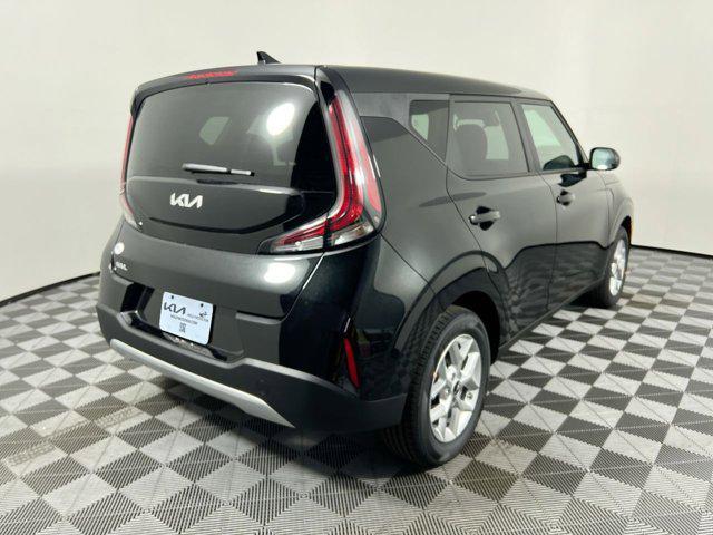new 2025 Kia Soul car, priced at $20,032