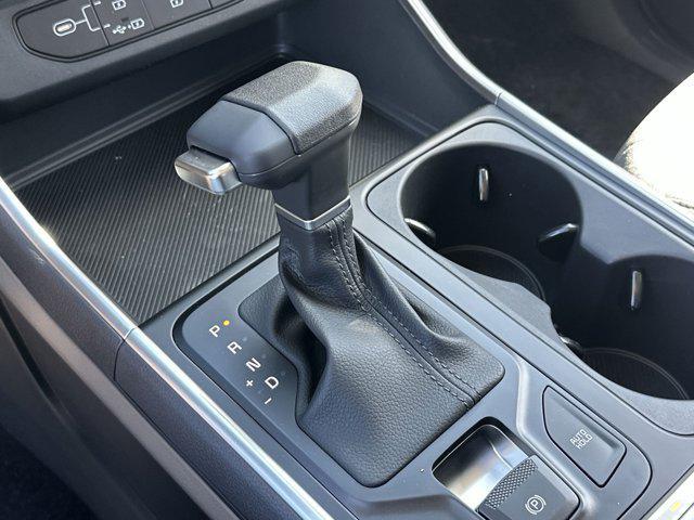 new 2026 Kia Carnival car, priced at $37,302