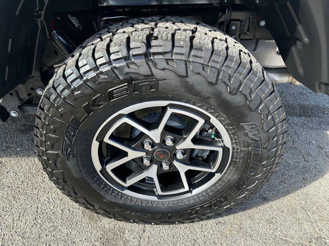 used 2025 Jeep Gladiator car, priced at $44,140