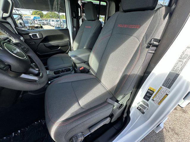 used 2025 Jeep Gladiator car, priced at $44,140