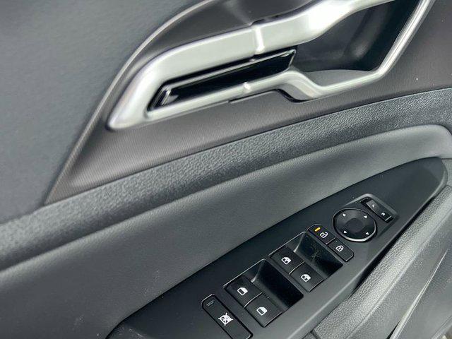 new 2026 Kia Sportage car, priced at $32,100