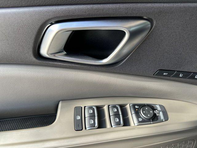 new 2026 Kia Carnival Hybrid car, priced at $43,752