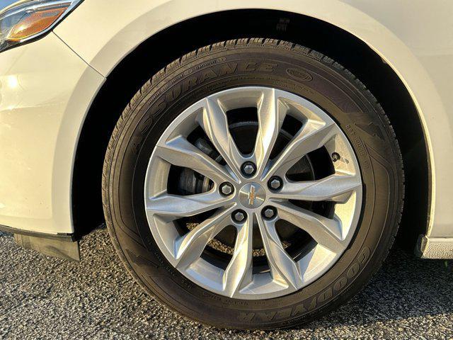 used 2025 Chevrolet Malibu car, priced at $17,999