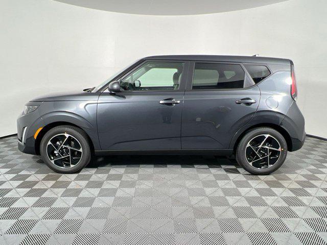 new 2025 Kia Soul car, priced at $20,196