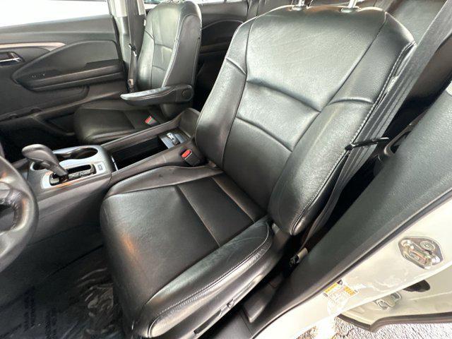 used 2019 Honda Pilot car, priced at $18,299