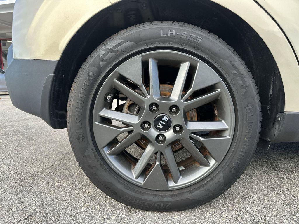 used 2020 Kia Soul car, priced at $13,984