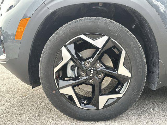 used 2024 Kia Seltos car, priced at $18,799