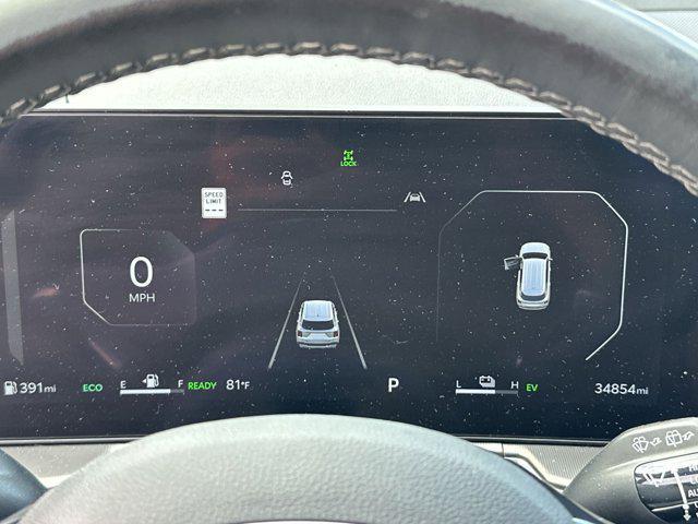 used 2025 Kia Sorento Hybrid car, priced at $35,722