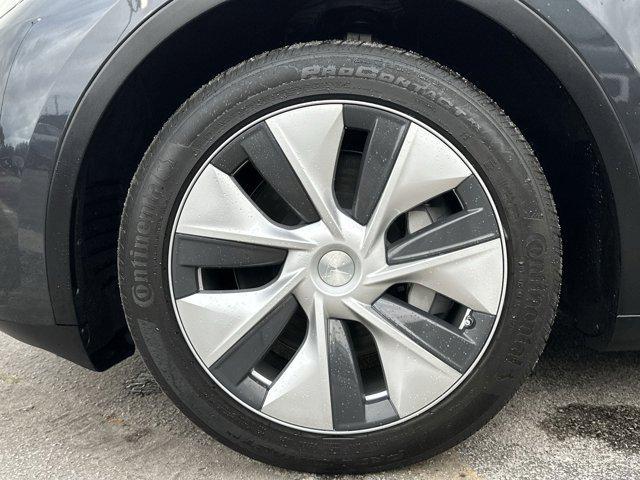 used 2024 Tesla Model Y car, priced at $33,295