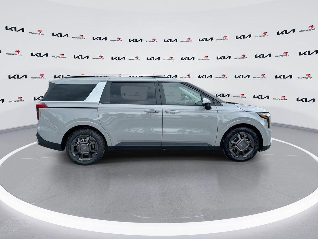 new 2026 Kia Carnival Hybrid car, priced at $46,198