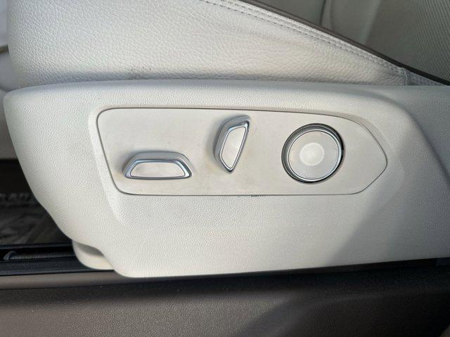 used 2023 GMC Yukon XL car, priced at $54,299