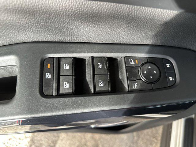 used 2024 Nissan Pathfinder car, priced at $25,284