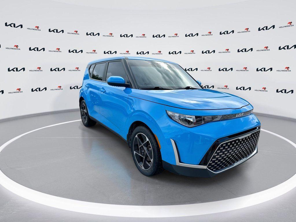used 2023 Kia Soul car, priced at $20,784