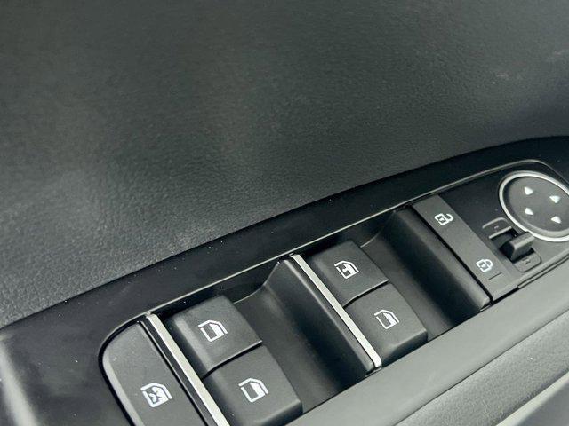 new 2025 Kia Soul car, priced at $18,376