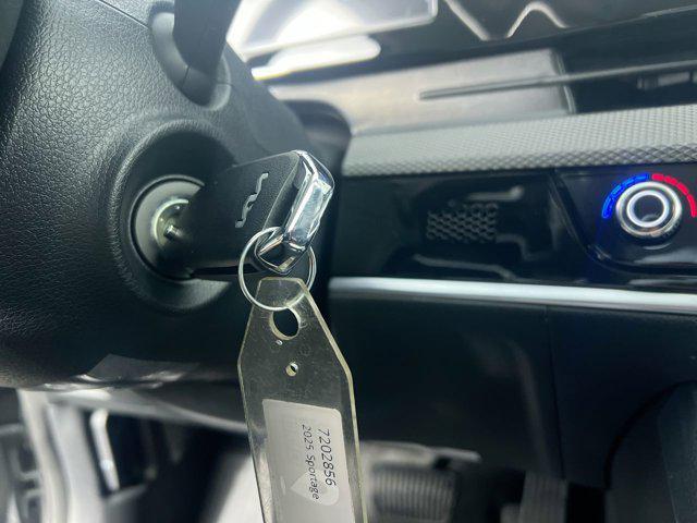 new 2026 Kia Sportage Hybrid car, priced at $32,371