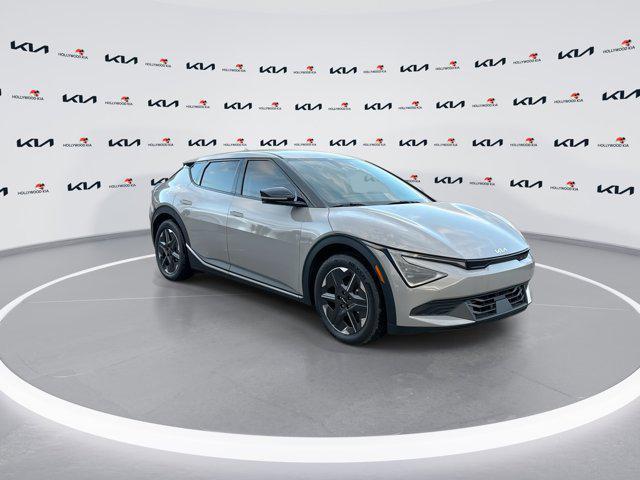 new 2025 Kia EV6 car, priced at $51,622