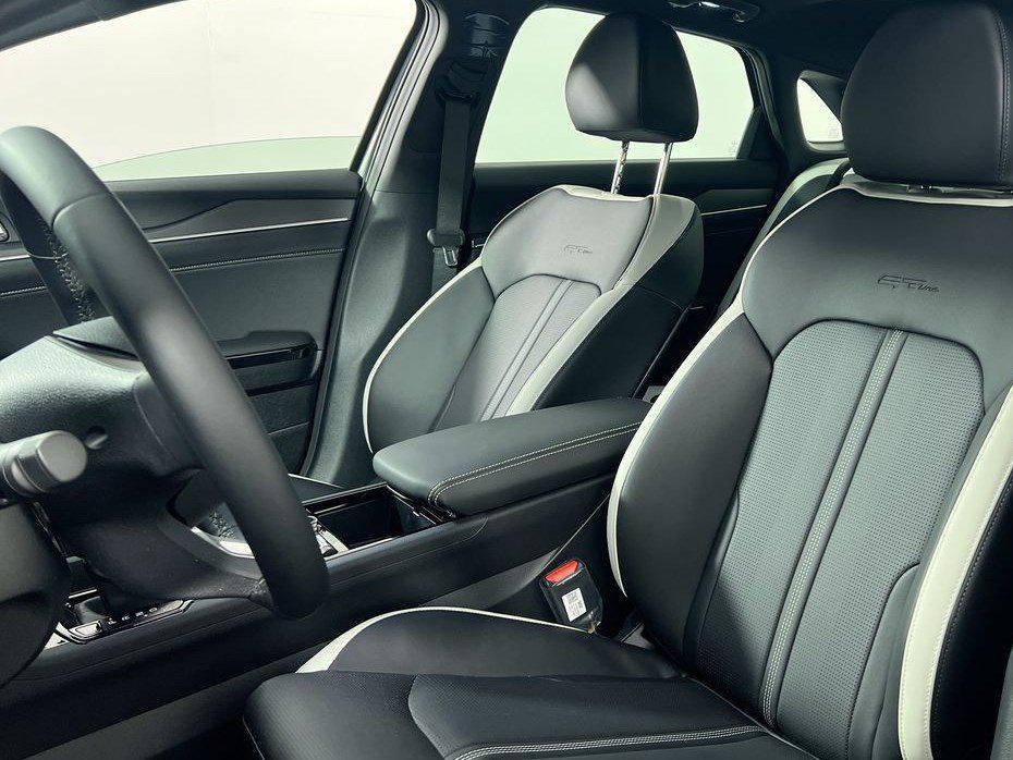 new 2026 Kia K5 car, priced at $31,695