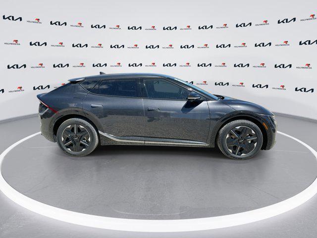 new 2025 Kia EV6 car, priced at $53,612