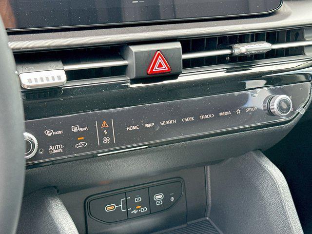 new 2026 Kia Sportage car, priced at $32,285