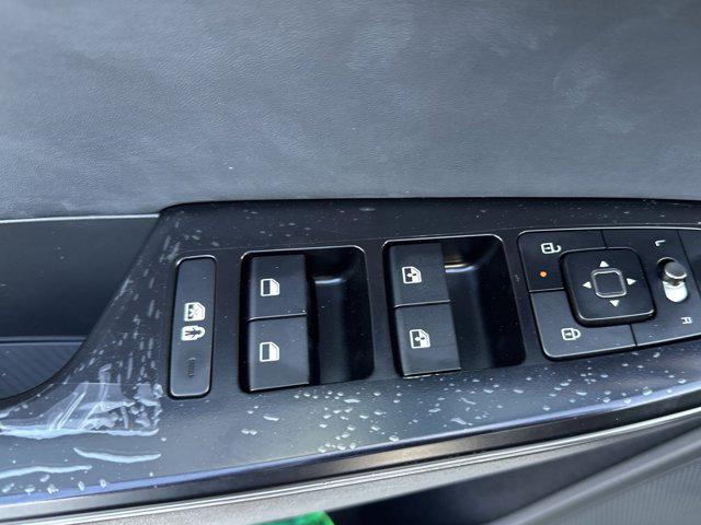 new 2025 Kia EV6 car, priced at $53,552