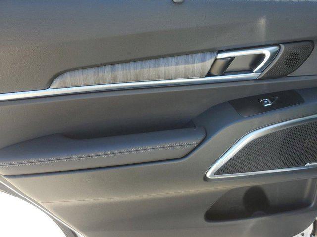 new 2025 Kia Telluride car, priced at $46,056