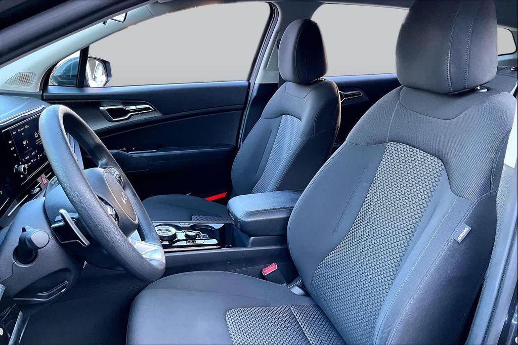 used 2023 Kia Sportage Hybrid car, priced at $25,211