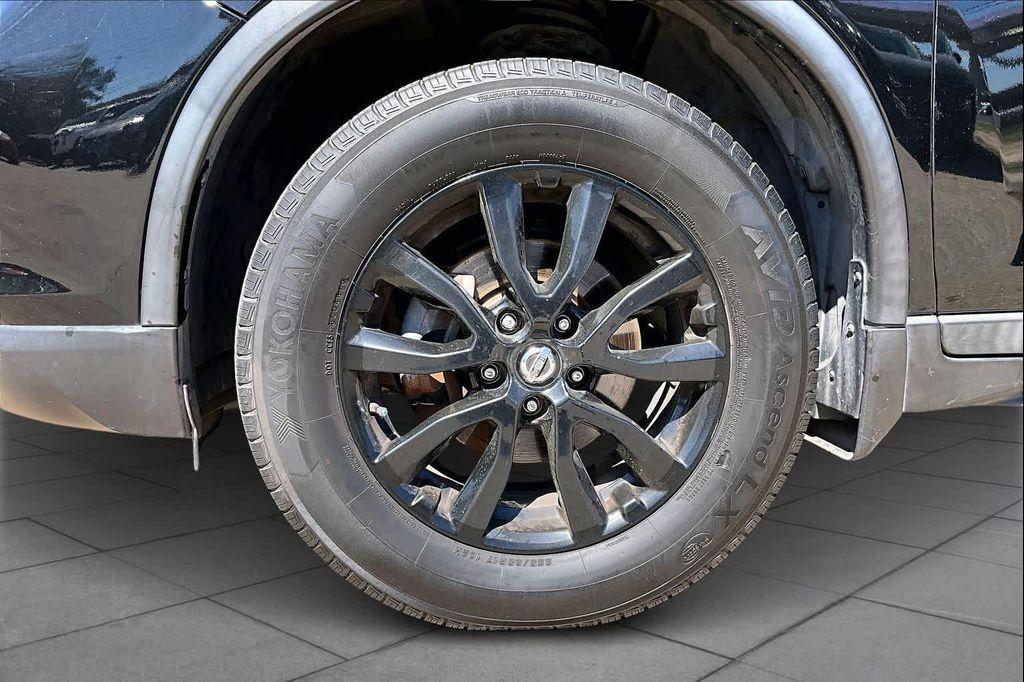 used 2017 Nissan Rogue car, priced at $13,475