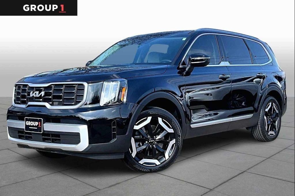 used 2024 Kia Telluride car, priced at $35,501
