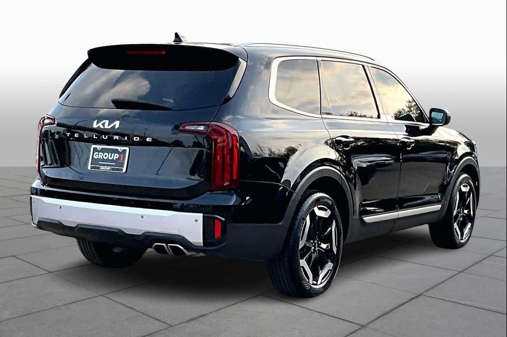 used 2024 Kia Telluride car, priced at $34,885
