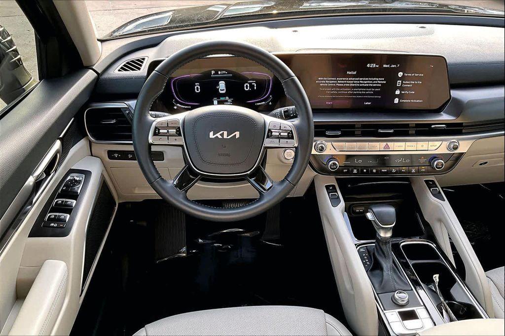 used 2024 Kia Telluride car, priced at $34,885