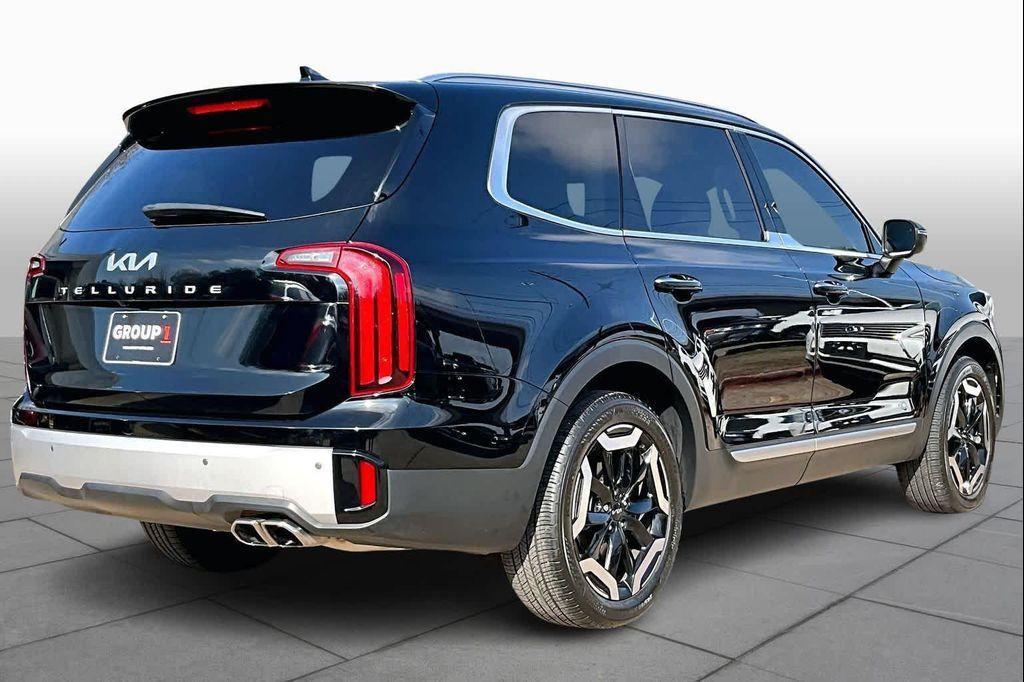 used 2024 Kia Telluride car, priced at $35,501