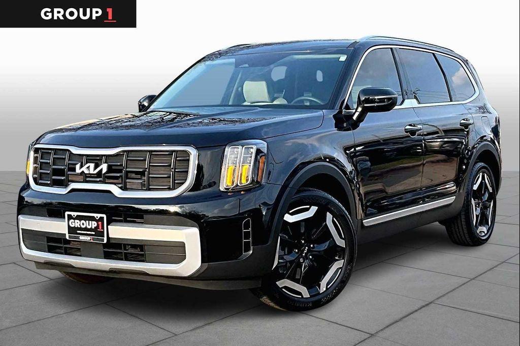 used 2024 Kia Telluride car, priced at $34,885
